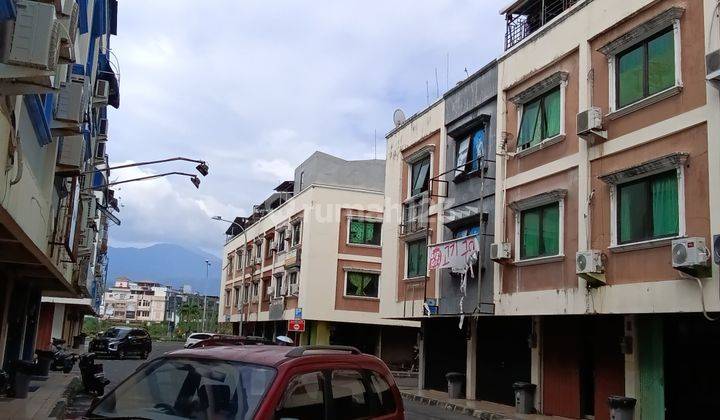 Ruko 10x16 3 lt di Mega mas hadap Boulevard cocok kantor  fashion 3