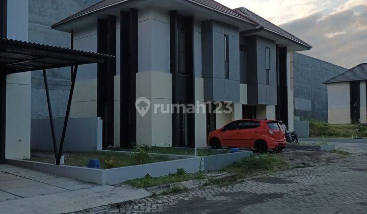 Rumah mewah harga miring di grand kawanua Victoria dekat bandara 2