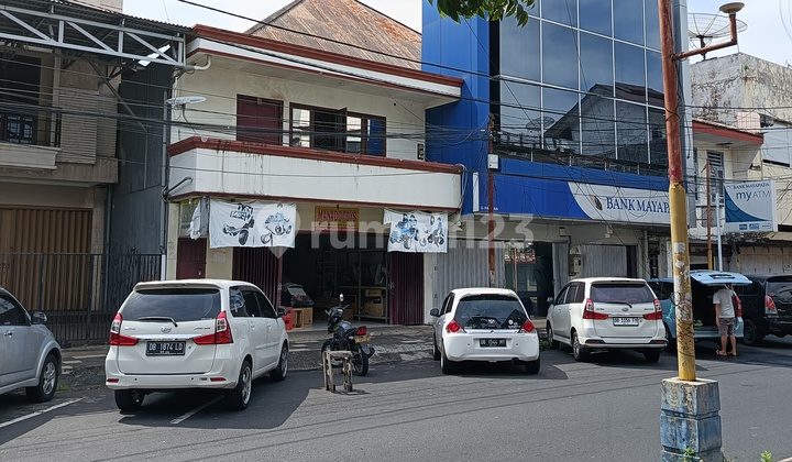 15x20 3-story shop house in Chinatown Market45, suitable for culinary business. 2