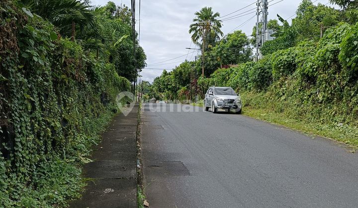 Land 2.8h, roadside, Winangun View, Manado City.