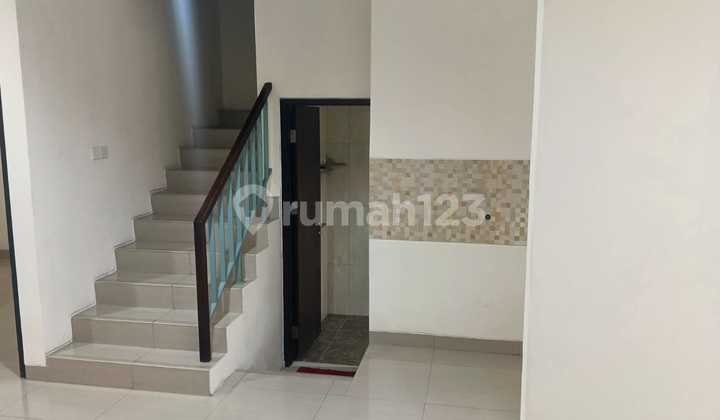 Rent Grand Kawanua House Fully Furnished 2