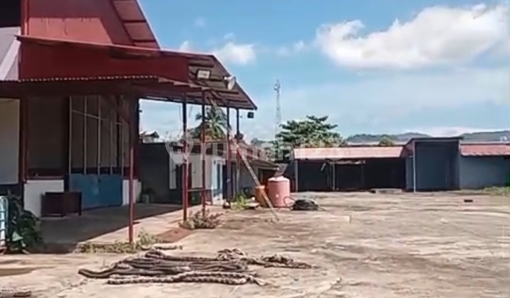Fish and Ice Factory Dam Pier in Bitung