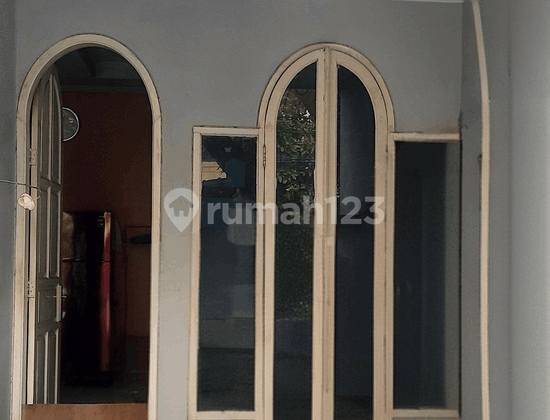 foto lainnya rumah 2 lantai di daerah