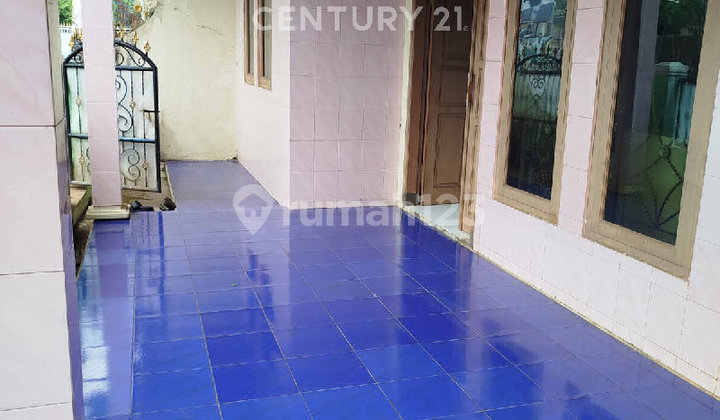 House in Tasikmalaya, West Java, Sukamantri, 10 Minutes to Station