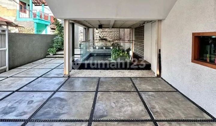 Rumah Bagus dan Modern 2 Setengah Lantai Mezzanine di Kayu Putih Jakarta Timur Aiop27003 2