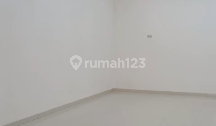 Ruko Luas Cocok Untuk Usaha Lokasi Strategis Dipinggir Jalan Raya Di Sumur Batu Jakarta Pusat 2