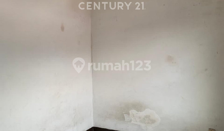 Rumah 2 Lantai Dekat Terminal Rawamangun Jakarta Timur R2327 2
