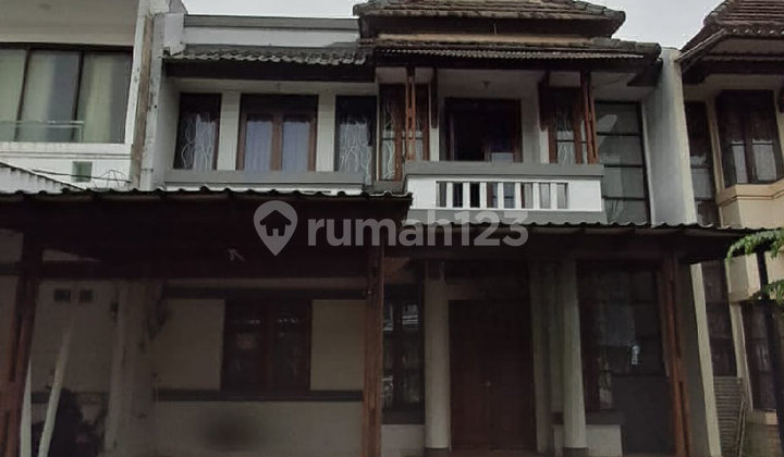 2-Storey Semi-Furnished House Ready to Occupy in Karawaci S9479 2-Storey Semi-Furnished House Ready to Occupy in Karawaci S9479