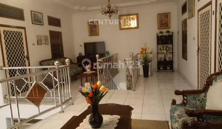 Rumah Lokasi Strategis 2 Lantai Di Rawamangun NS0122 2