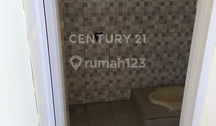 Rumah Kos 13 Kamar Lokasi Strategis di Jatiwaringin Bekasi S8902 2