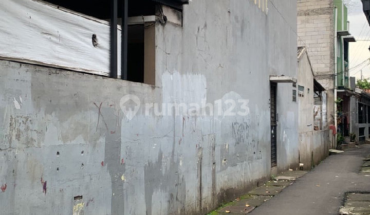 Rumah Usaha Akses Mobil Kontrakkan 3 Pintu di Tmii Ciracas S9511 2