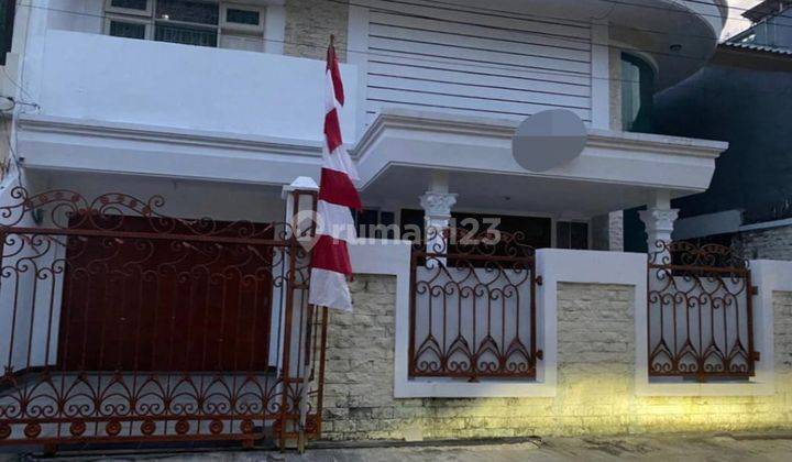 Disewakan Rumah Bagus 2 Lantai di Cempaka Putih, Jakarta Pusat 1