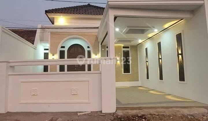 Rumah Mewah Mahkota Townhouse Di Bandar Lampung 1