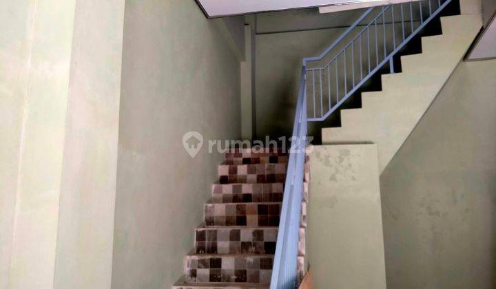 RUMAH KOST 7 KAMAR DI POLINELA DAN UNILA 2