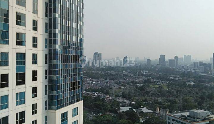 Di Sewakan Murah Apartemen Casa Grande 3+1 Bedroom Dekat Mall 2