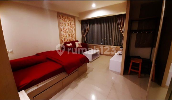 1-Bedroom Furnished Apartment