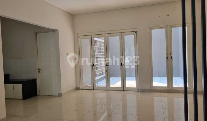 DiJual dan Sewa Rumah bagus Siap huni. Baru saja selesai Renov.  Cluster Asera One West. Harapan indah 2 Bekasi.