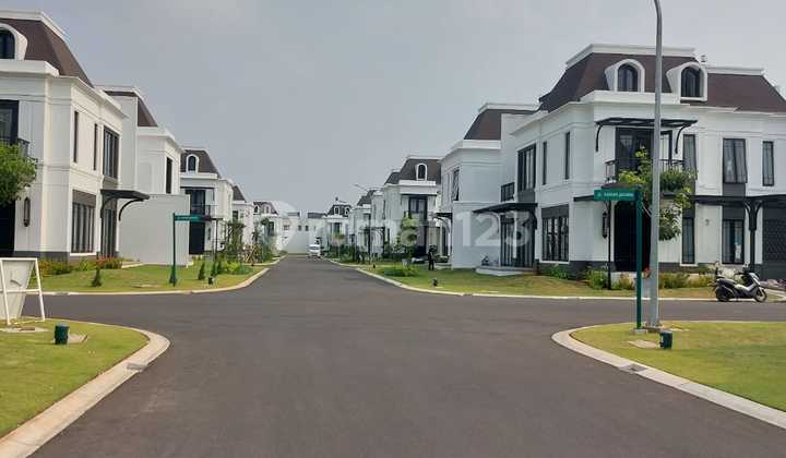 Di sewakan rumah di cluster jasmia summarecon crown gading scg bekasi 2