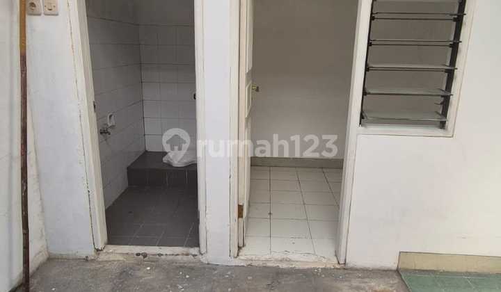 Dijual Rumah Siap Huni di Perumahan Boulevard Hijau - Bekasi. 2