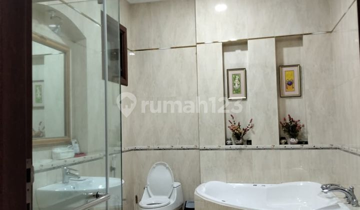 For Sale 3-Story Luxury Semi-Furnished House in Sunter Agung, North Jakarta For Sale 3-Story Luxury Semi-Furnished House in Sunter Agung, North Jakarta
