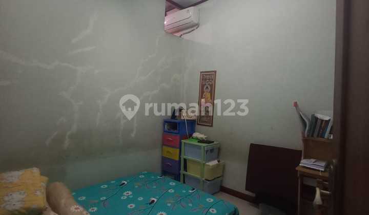 Dijual Cepat Rumah + Ruko 2LT  ( connecting depan belakang) di daerah Harapan Indah 1... Bisa untuk usaha & tempat tinggal/ kost2 an... 1