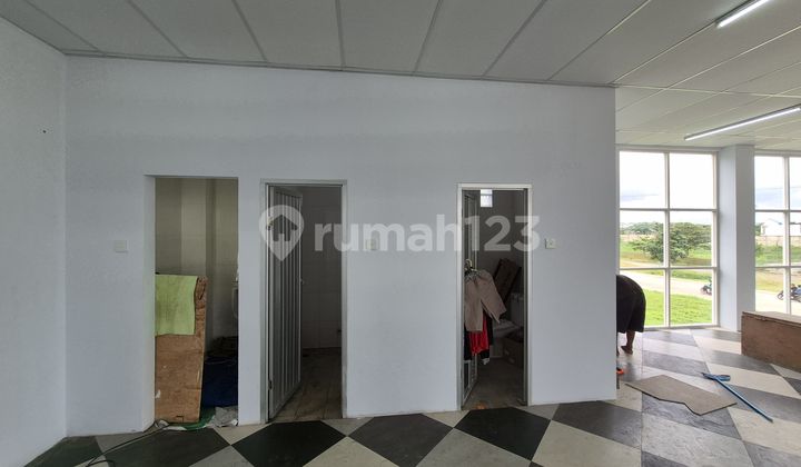 For Rent Lavanya Harapan Indah Shop House LT 2, very strategic location with access to SCG