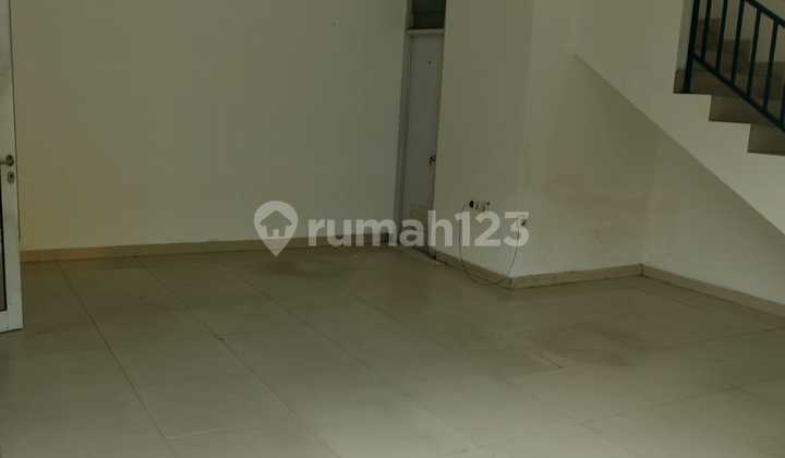 For sale 2 warehouse units in Green Sedayu Bizpark Cakung East Jakarta For sale 2 warehouse units in Green Sedayu Bizpark Cakung East Jakarta