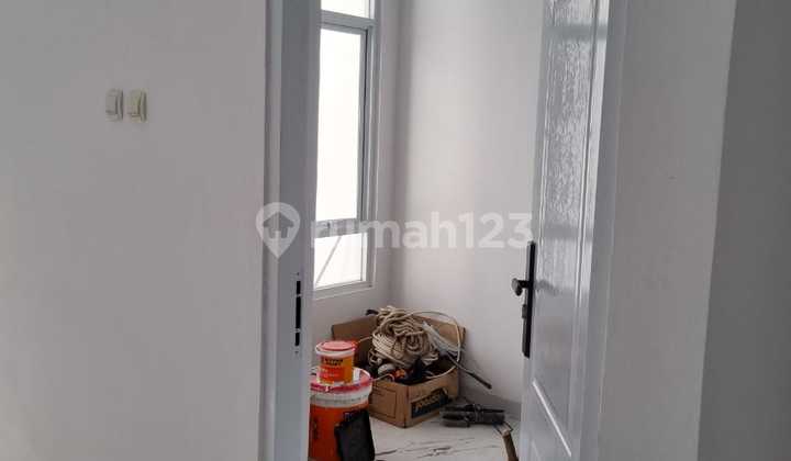 Di jual rumah baru dan bagus di harapan indah Di jual rumah baru dan bagus di harapan indah