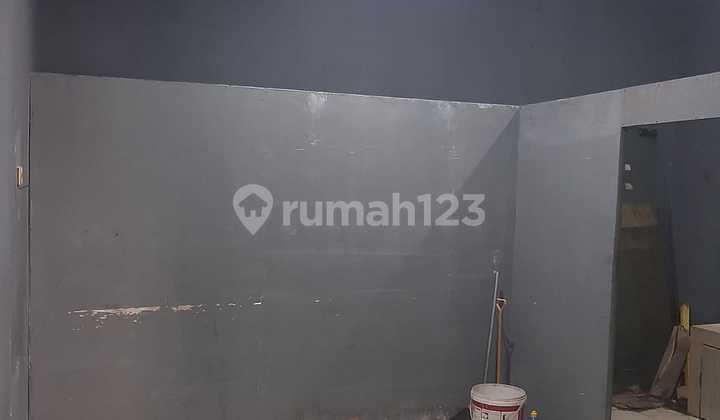 For Rent 3-Storey Shop House - Bulevard Hijau Harapan Indah (Strategic Location)