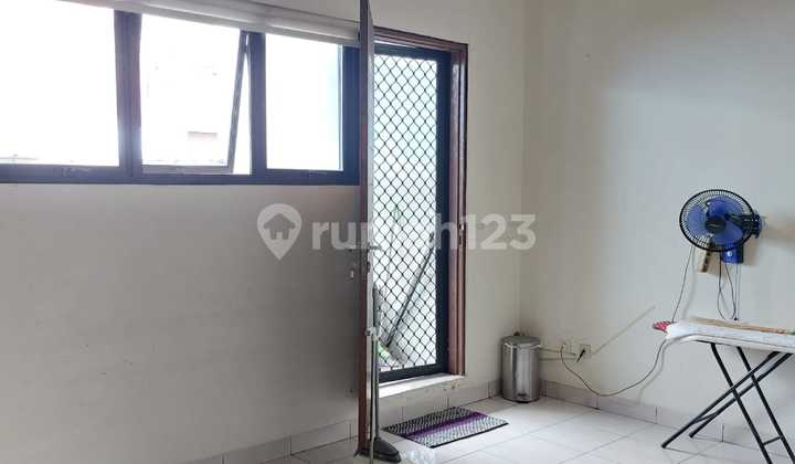 Dijual Rumah 2 lantai aralia renovasi sudah di dak luas 8x20 harapan indah 