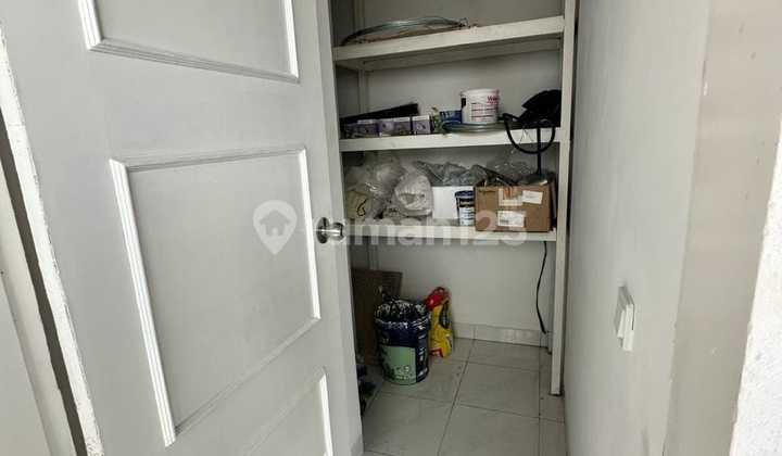 Dijual - Rumah 3 Lantai Semi Furnished di Komplek Sunter Agung, Jakarta Utara 2