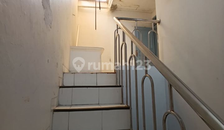 Dijual Cepat Rumah 1 1/2 LT di Metland Cakung Jakarta Timur 2