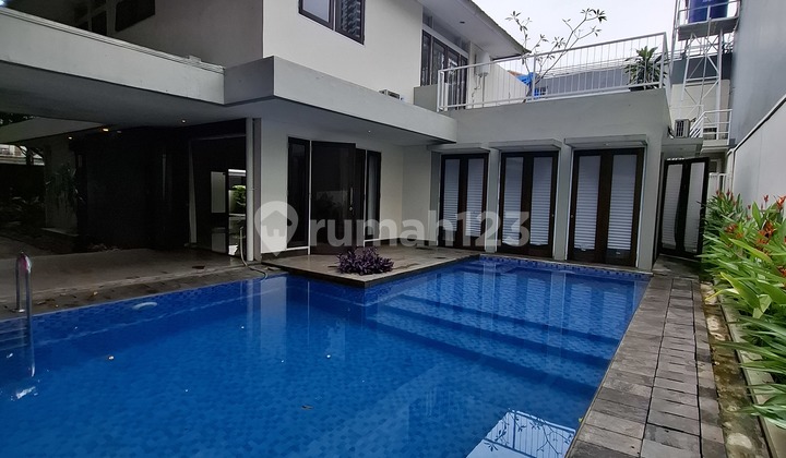 READY-TO-OCCUPY FURNISHED 2-STORY CORNER HOUSE NEAR PATRA KUNINGAN RASUNA SAID