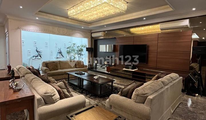 Gedung Uusah Resto Klinik Kantor 3 Lt Jl Pakubuwono Hang Tuah Gedung Uusah Resto Klinik Kantor 3 Lt Jl Pakubuwono Hang Tuah