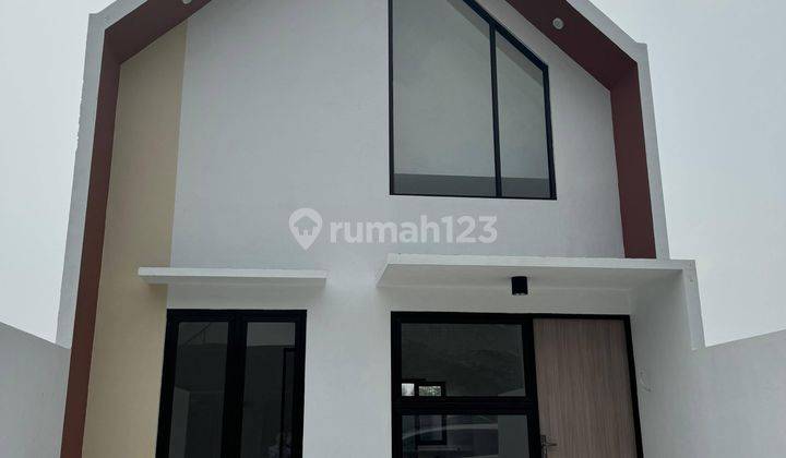 Rumah Baru di Suraaya Timur Dekat Upn, Wiguna Dekat Merr 1