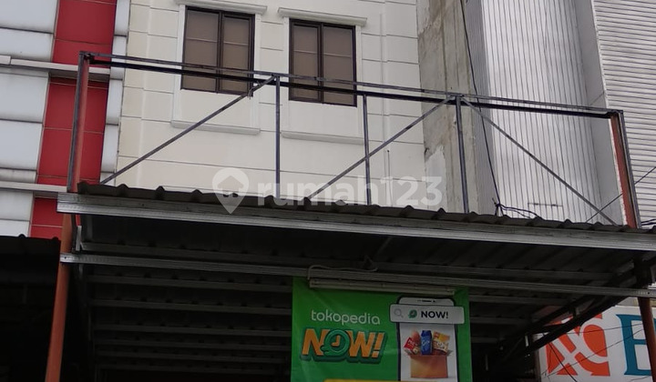 Disewakan Ruko 1 Unit Ex Gudang ruko Freshmart di Menteng deket Pasar Rumput  1