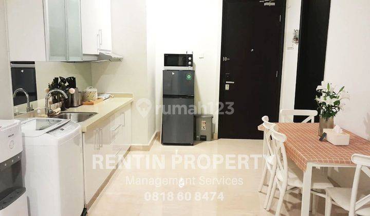 Sewa Apartemen Sudirman Suites 3 Bedroom Lantai Tengah Furnished 2