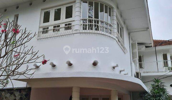 For Rent House At Kebayoran Baru Near Senopati 4 Bedrooms 1