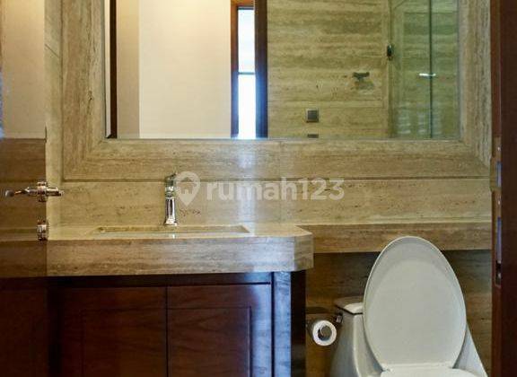 Sewa Apartemen District 8 Scbd 3 Bedroom Lantai Tengah Tower Infinity 7