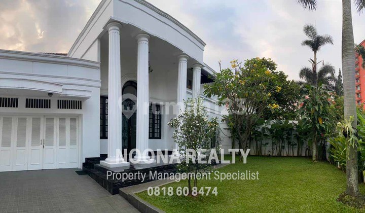 For Rent House At Pondok Indah 4 Bedrooms Strategic Location