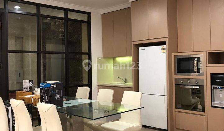 Sewa Apartemen Residence 8 Senopati 3 Bedroom Lantai Tinggi 2