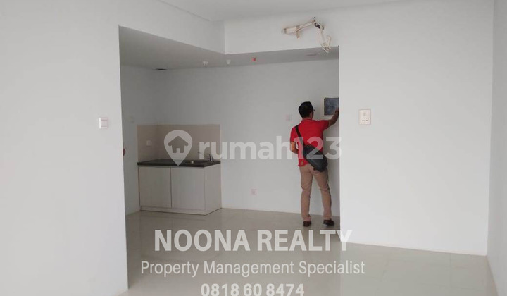 Sewa Apartemen Lexington 2 Bedroom Lantai Sedang Unfurnished 2