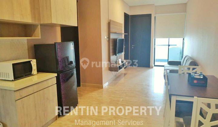 Sewa Apartemen Sudirman Suite 3 Bedroom Full Furnished Bagus 2