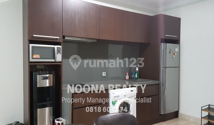 Sewa Apartemen Residence 8 Senopati 1 Bedroom Lantai Tinggi 2