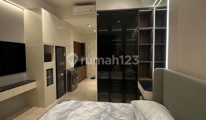 For Rent Apartment 57 Promenade Studio Middle Floor Furnished 2