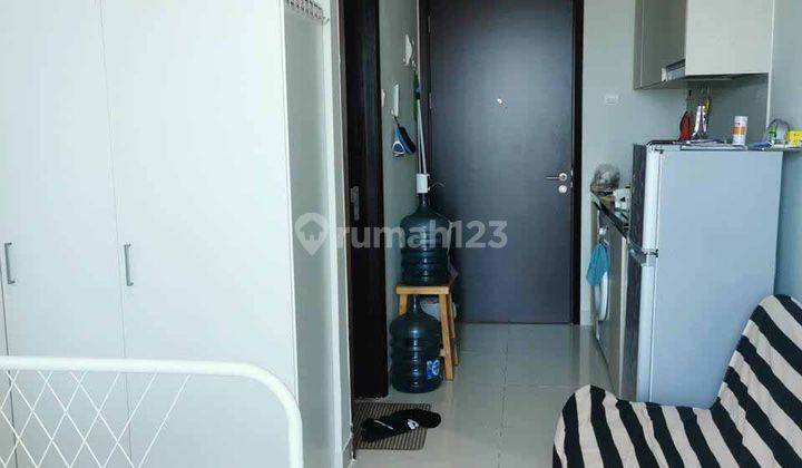 Jual Apartemen Puri Mansion Tipe Studio Lantai Sedang Furnished 2