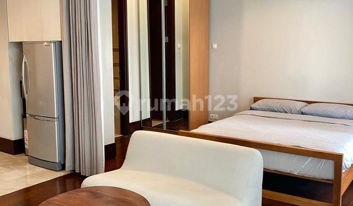 Jual Apartemen Pearl Garden Tipe Studio Fully Furnished Bagus