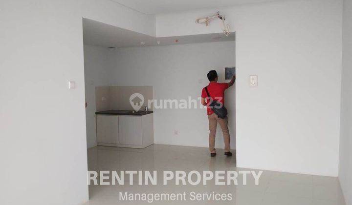 Sewa Apartemen Lexington 2 Bedroom Lantai Sedang Unfurnished 2