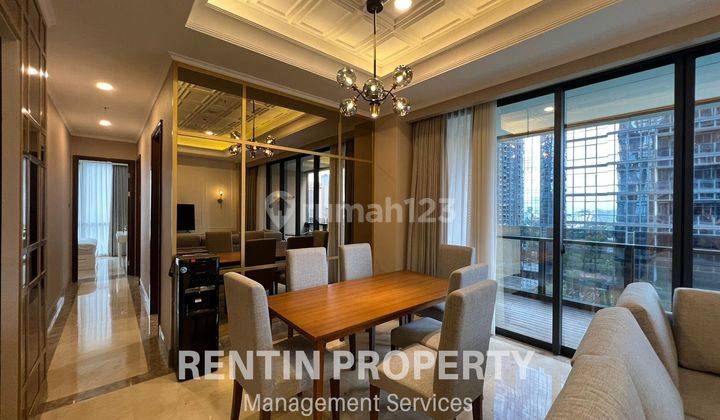 Sewa Apartemen District 8 Senopati 3 Bedroom Lantai Sedang 2