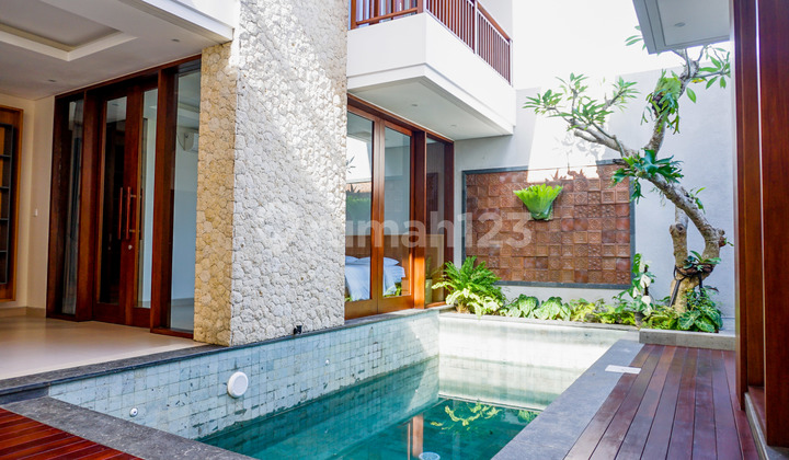 3 Bedrooms Private Villa Available For Long Lease